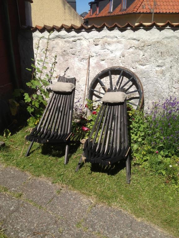 Visby Logi & Vandrarhem Bagian luar foto